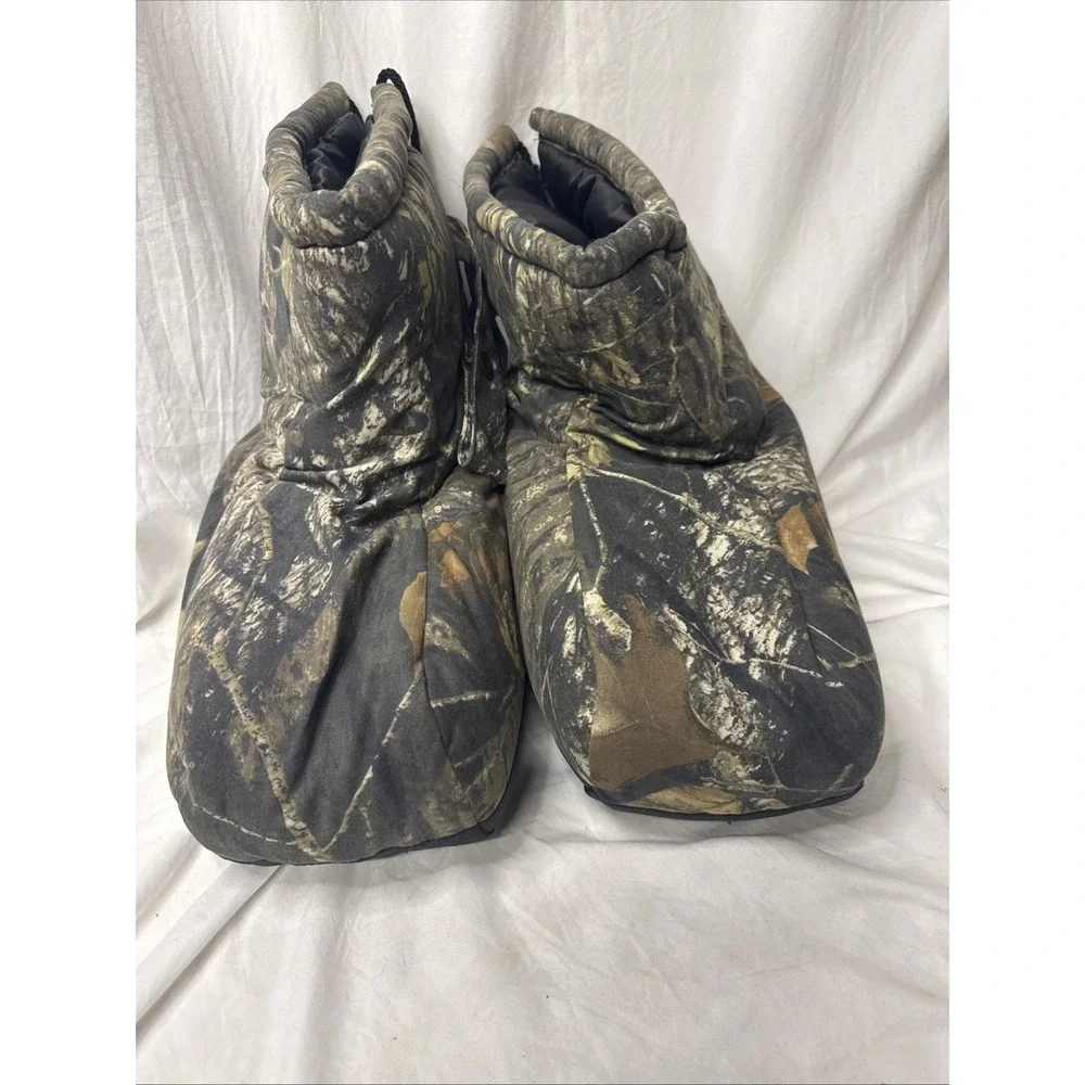 NEW Camouflage Icebreaker Insulated Boot Covers MED 8-10 Camo Blanket Thermolite
